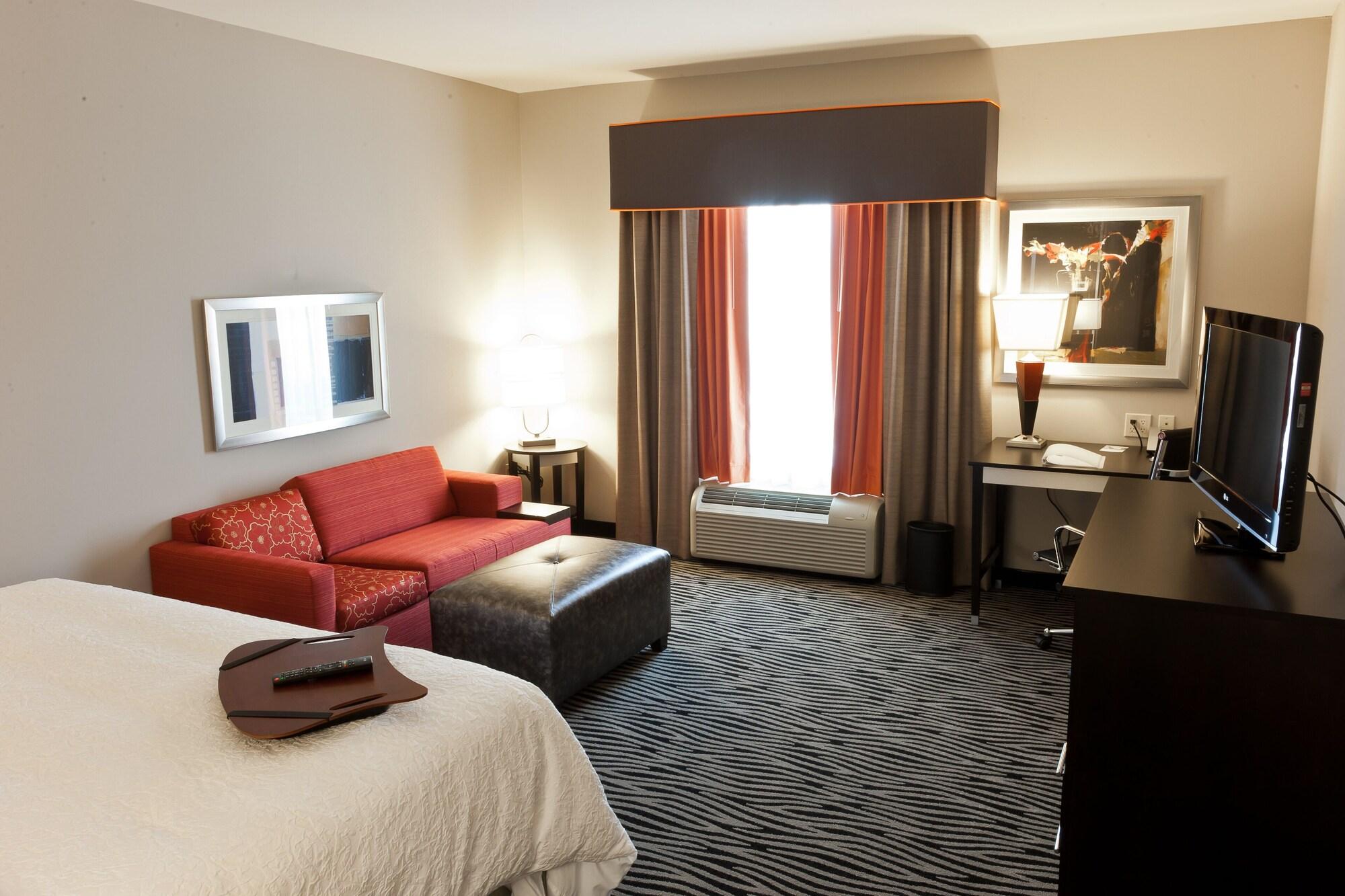 Hampton Inn And Suites Tulsa Central Zewnętrze zdjęcie