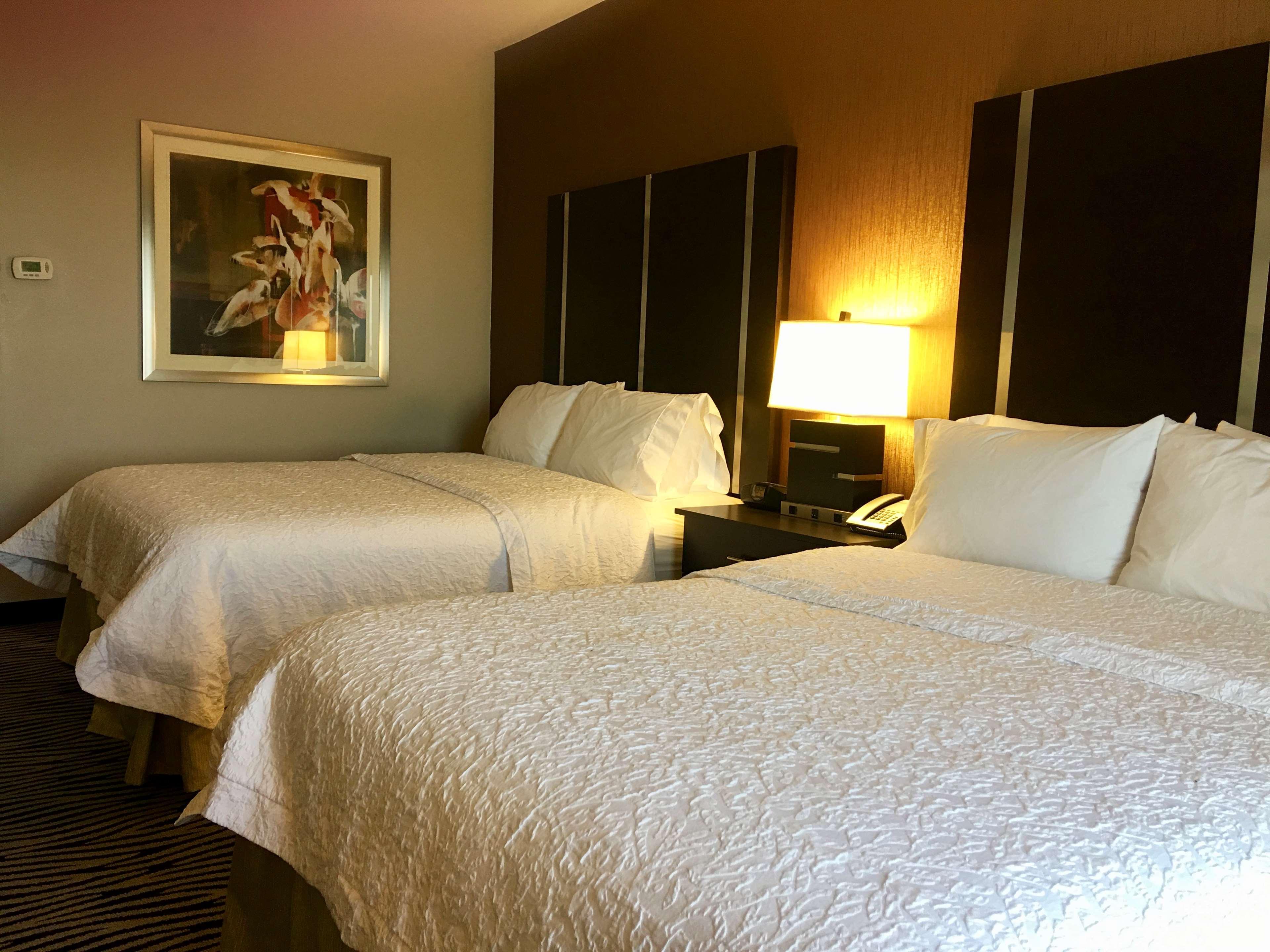Hampton Inn And Suites Tulsa Central Zewnętrze zdjęcie