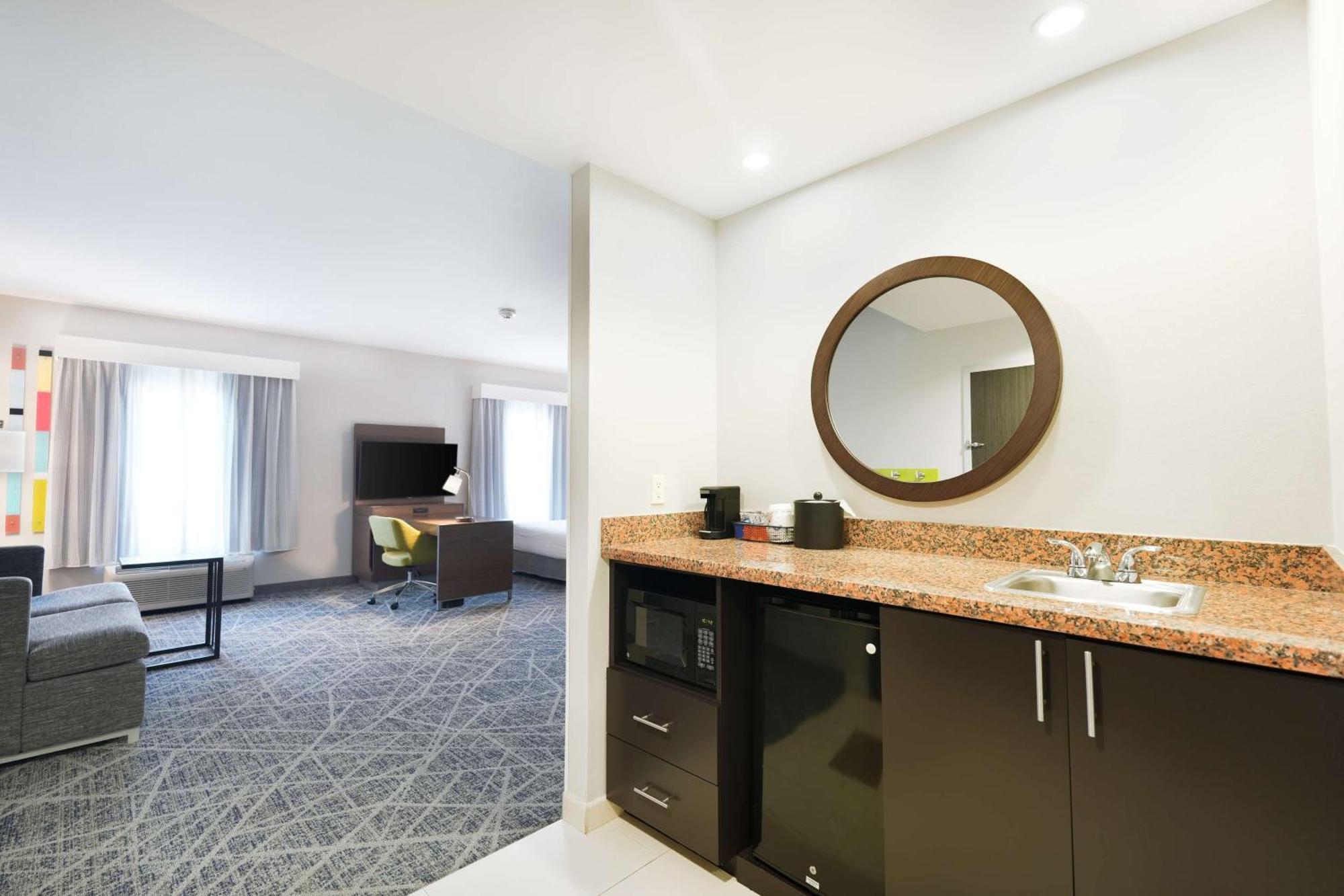 Hampton Inn And Suites Tulsa Central Zewnętrze zdjęcie