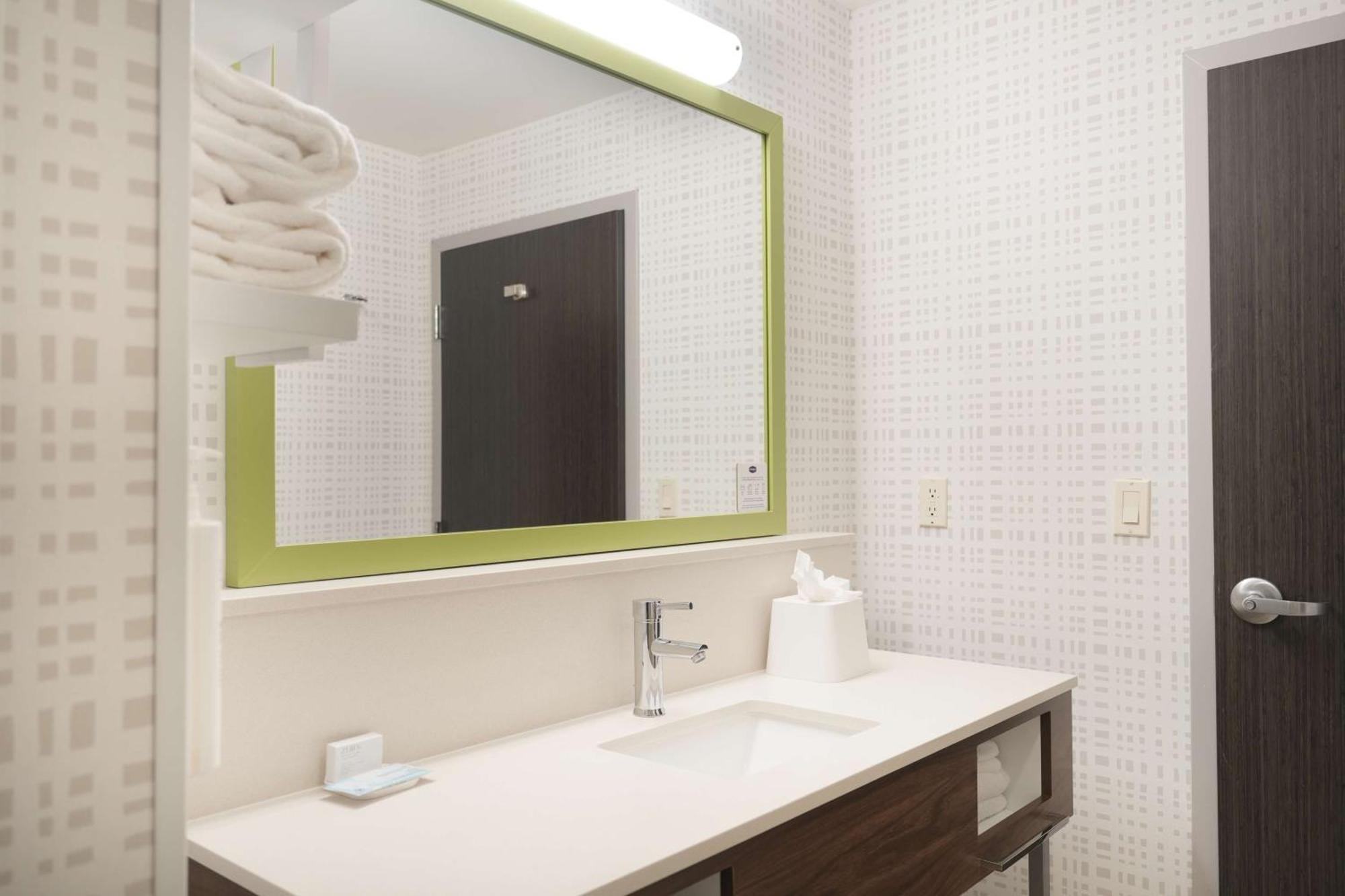 Hampton Inn And Suites Tulsa Central Zewnętrze zdjęcie