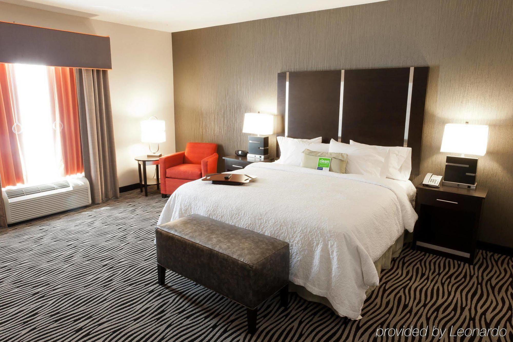 Hampton Inn And Suites Tulsa Central Zewnętrze zdjęcie