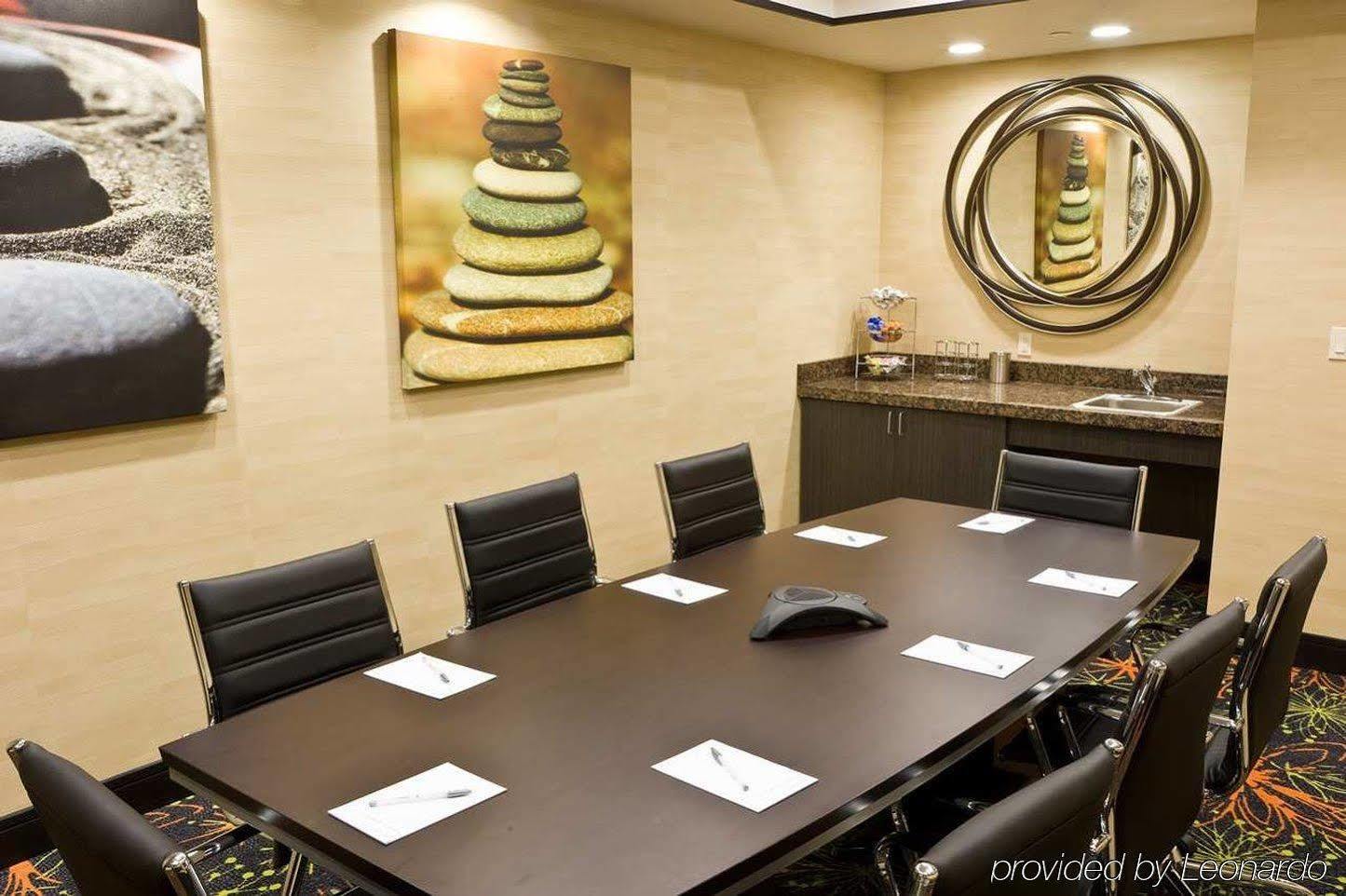 Hampton Inn And Suites Tulsa Central Udogodnienia zdjęcie